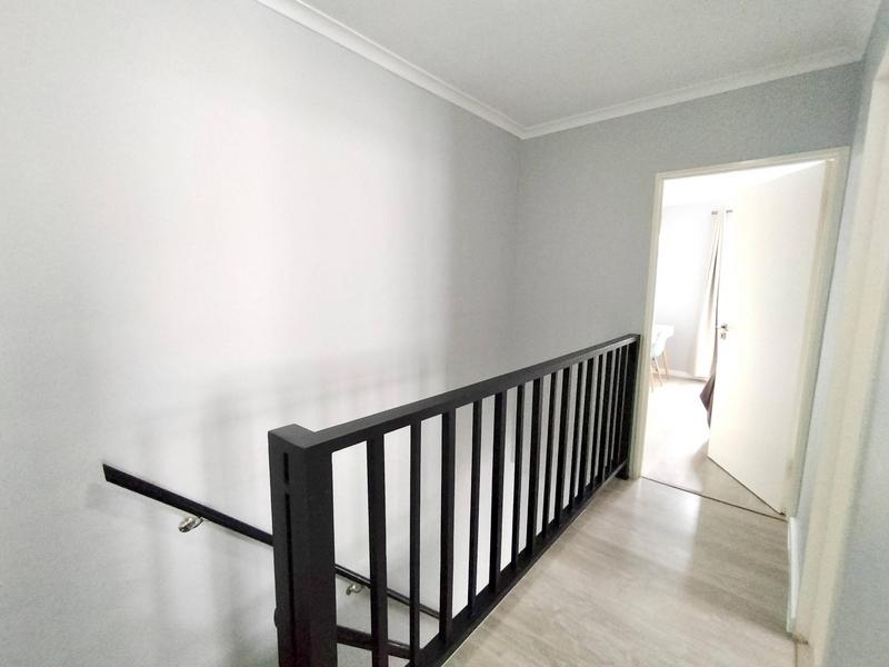 To Let 3 Bedroom Property for Rent in Hout Bay Western Cape